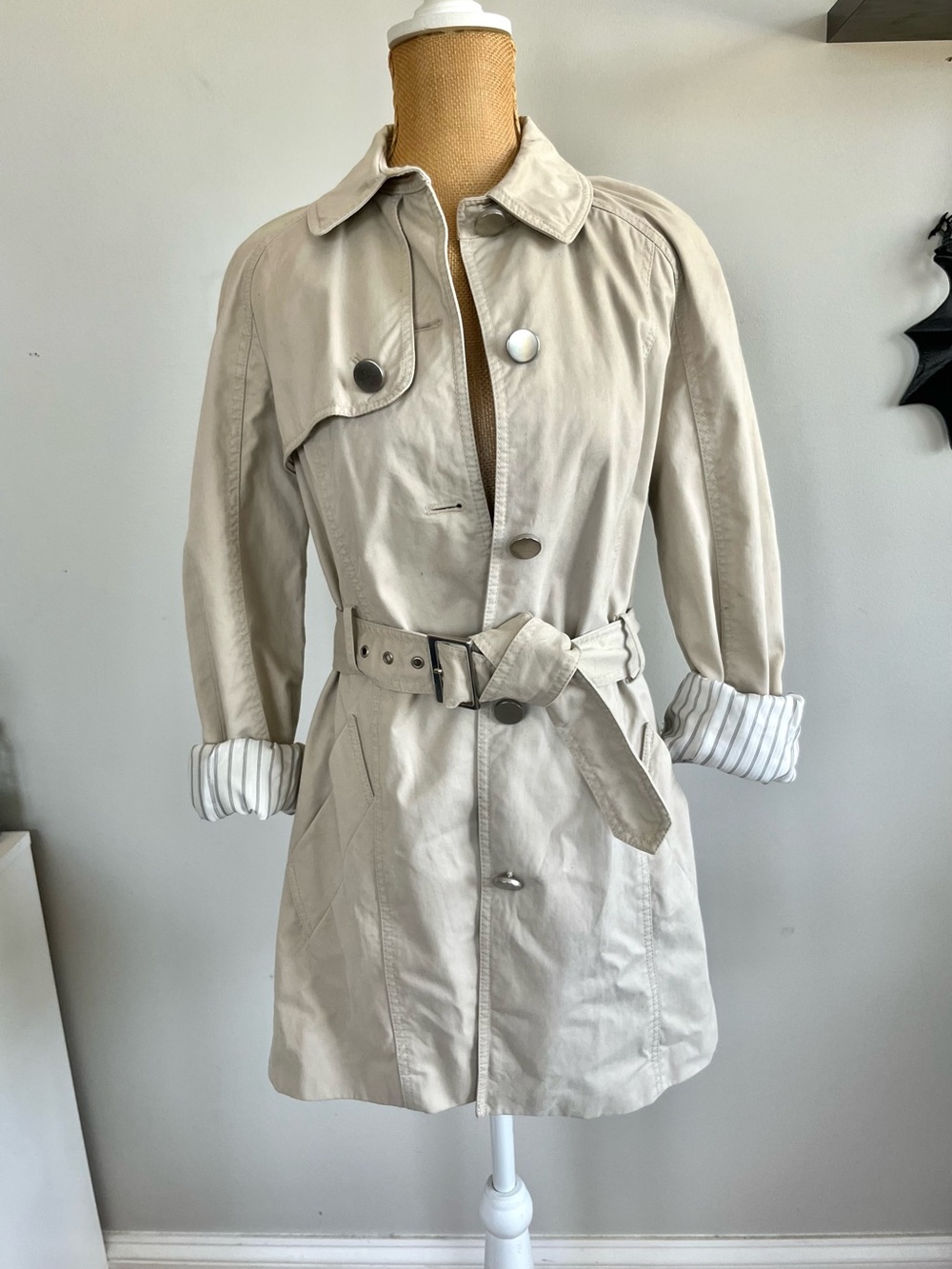 Club Monaco Tan Beige Belted Trench Coat S Striped Cuffs Classic